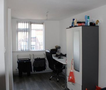 4 bedroom house to rent - Photo 3