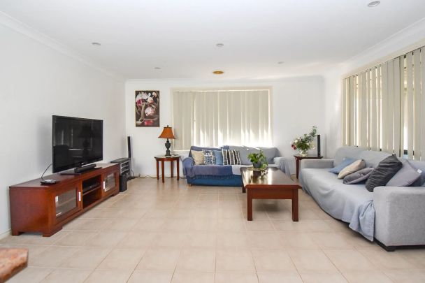 Sunny and Secure Villa – Fully Furnished - Photo 1