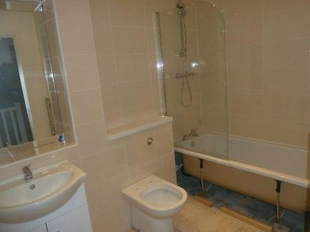 3 bedroom townhouse to rent - Photo 5