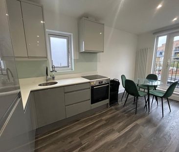 1 Bed Flat, Finchley Lane, NW4 - Photo 1