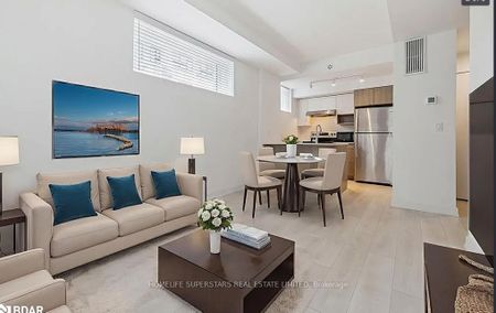 For Lease - 1135 Cooke Boulevard, Burlington, Ontario - Photo 2