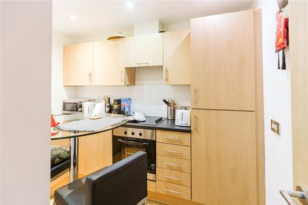 The Platform, - Photo 2