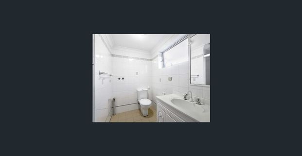 Conveniently Located 1 Bedroom Apartment - Photo 1