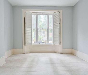 St Pauls Road, Islington, N1 - Photo 3