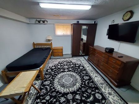 For Lease - 73 Regatta Crescent, Toronto, Ontario - Photo 4