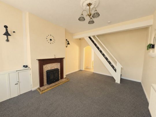 2 bed Terraced - To Let - Photo 1