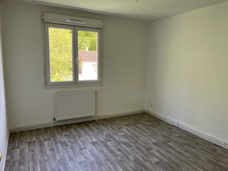 Appartement 3 pièces à - Photo 2