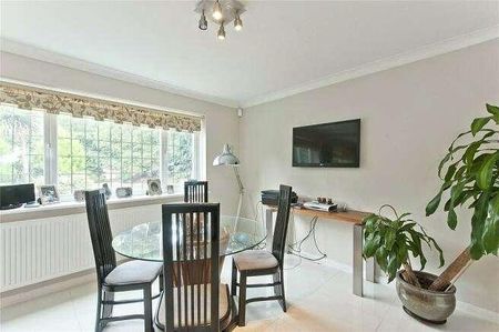 Sandy Lane, Cobham, Surrey, KT11 - Photo 3