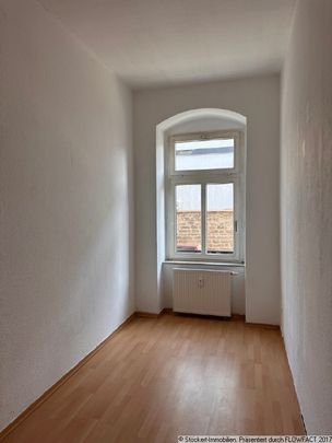 2-Raum-Altbauwohnung mit Balkon - Photo 1