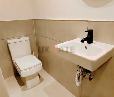 2 Bedroom 1 Bathroom room2 - Photo 4