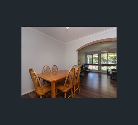 23 Waterford Drive, Hillarys, WA 6025 - Photo 3