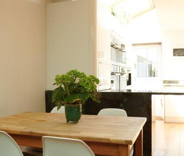 2 Bed Terraced House, Queens Road, SW14 - Photo 4