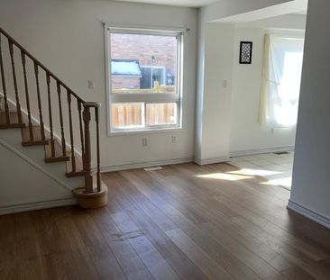 For Lease - 49 Sand Cherry Crescent, Brampton, Ontario - Photo 2