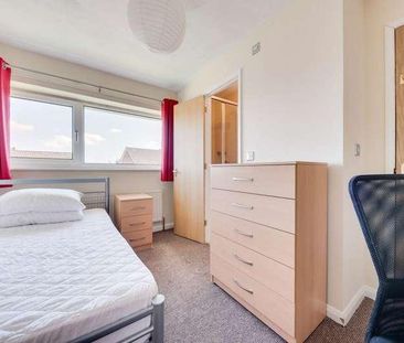 Crossways, Canterbury, CT2 - Photo 2