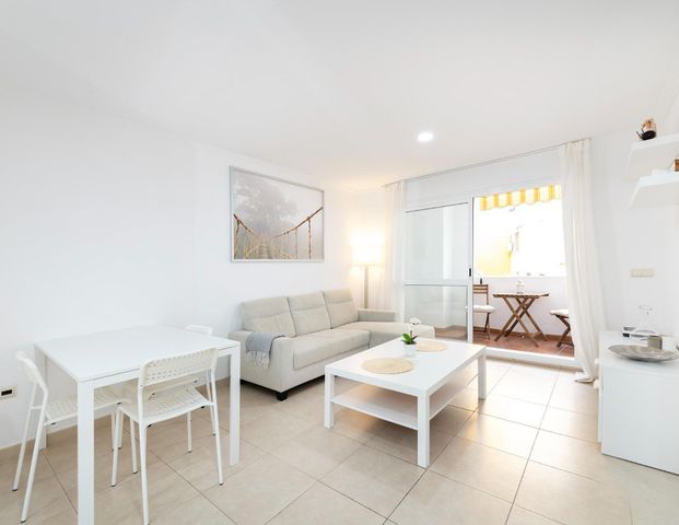 Apartment - Málaga (Mármoles) - Photo 1