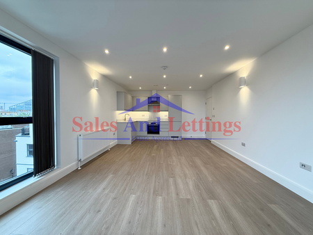 1 bedroom flat to rent - Photo 5