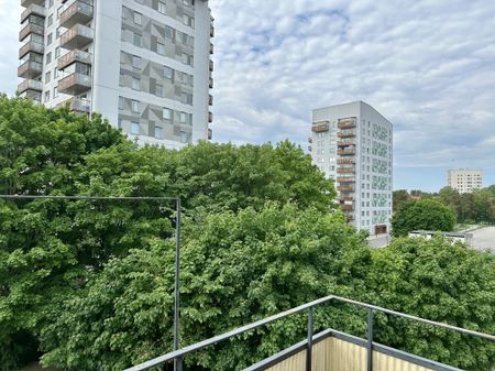 Sjösabrinken, Bandhagen - Photo 5