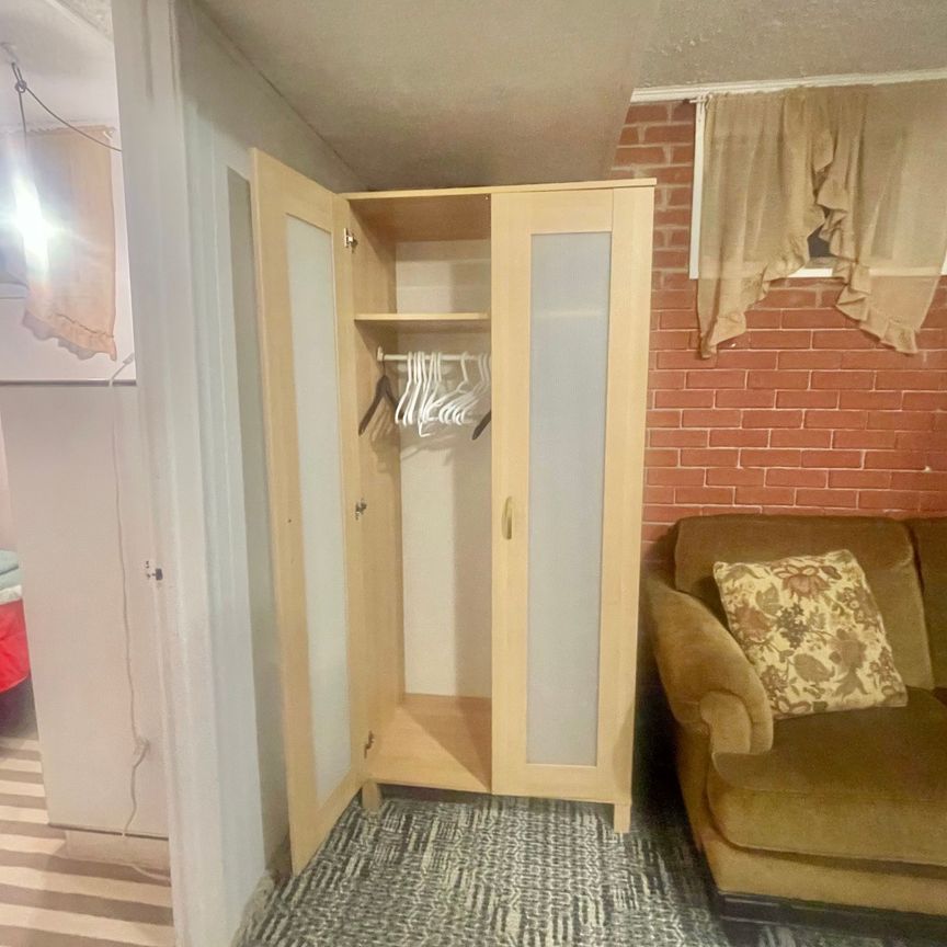 For Lease - 886 Danforth Road, Toronto, Ontario - Photo 1