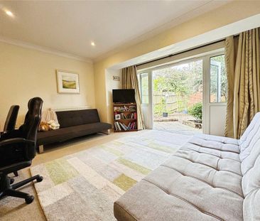 3 bedroom terraced house to rent - Photo 2