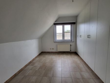 Rustig gelegen woning met 5 slaapkamers - Foto 3