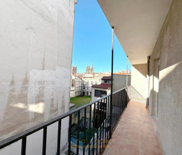 Piso de alquiler en San Justo, 20, Barrio del Centro - Photo 1