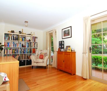 Immaculate Family Retreat Offering Modern Comfort & Peaceful Privacy - Photo 3