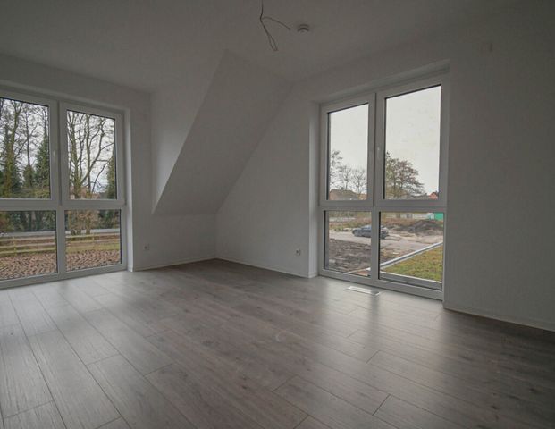 6287 - Stilvolle Doppelhaushälfte mit Carport und Wohlfühlambiente in Oldenburg! - Foto 1