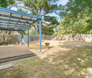 Walk to Red Rocks Beach - Photo 6