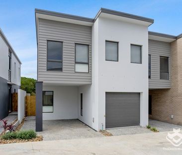 Brand new townhouses, 3bed+study & AC - Photo 4