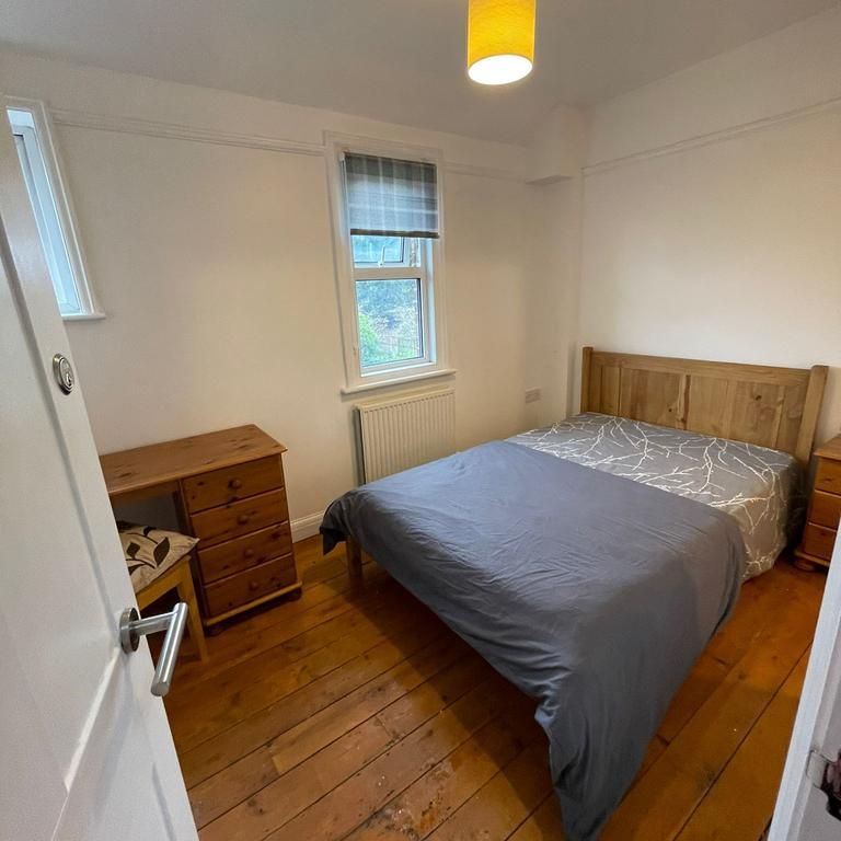House share to rent - Photo 1