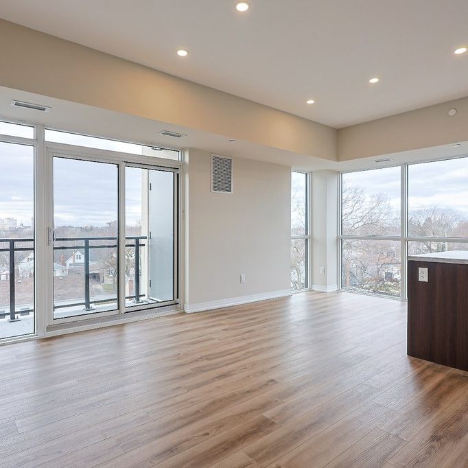 50 Herrick Ave, St. Catharines - 2 Bedroom Condo - Photo 1