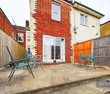 6 bedroom house to rent - Photo 5