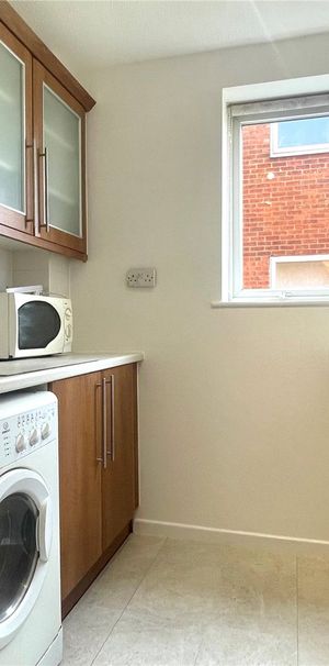 Downham Court, Reading Downham Court, Reading - Photo 2