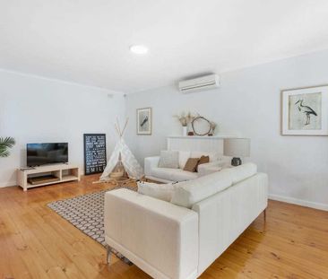 Large Family Home - Photo 1