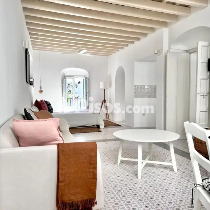 Apartamento en alquiler en Casco Antiguo - Photo 1