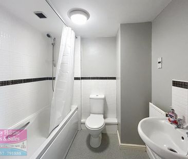 2 bedroom flat to rent - Photo 6
