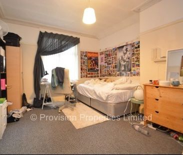 7 Bedroom Student Property - Photo 6