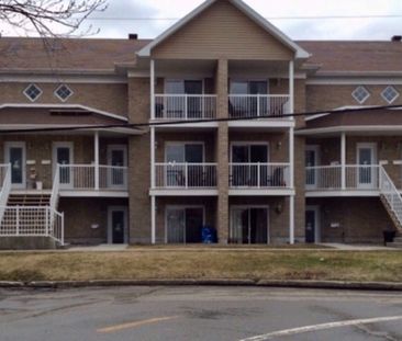 Grand 4 1/2 à Louer à Lévis - Photo 1