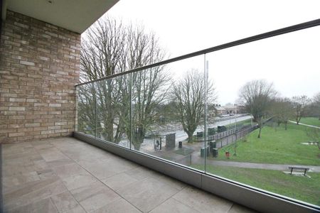 2 bedroom flat to rent - Photo 3