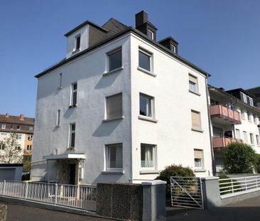 WG sucht Mitbewohner! Schickes WG-Zimmer in 3er WG mit Gemeinschaftsbalkon in idealer Lage zum UKGM, Händelstr. 4, Gießen - Photo 4