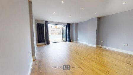 2 bedroom cottage to rent - Photo 2