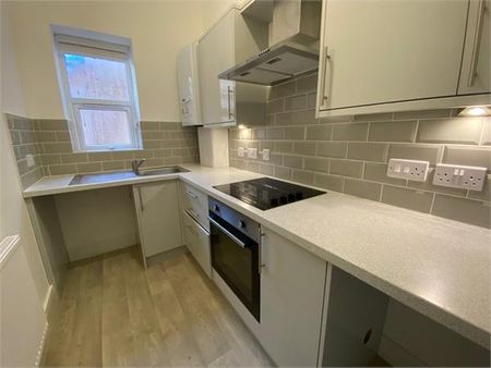 1 bedroom apartment to rent - Photo 3