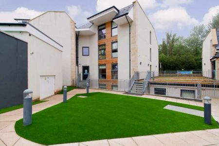 Premium 2 bed Apartment - Photo 5