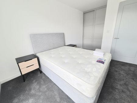 Cow Green, Halifax - Photo 3