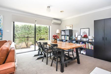 Conveniently Located and Packed with Features! - Photo 2