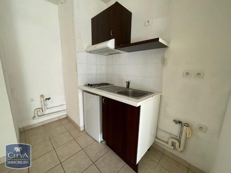 Location Appartement 1 pièce 38m² BEZIERS 34500 - Photo 4