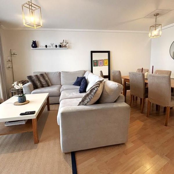 2 bedroom flat to rent - Photo 1