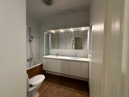 Ruim drie slaapkamer appartement nabij de Zeedijk - Photo 1