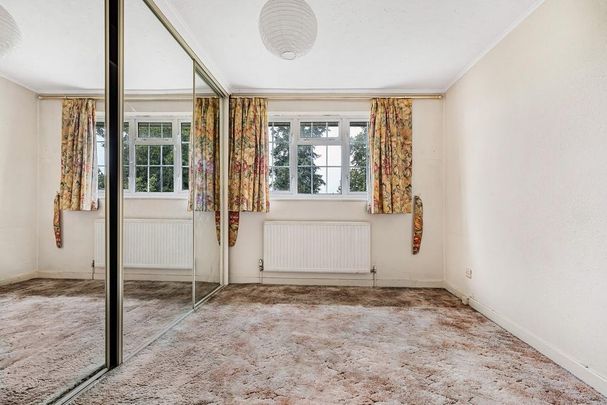 4 bedroom semi-detached house to rent - Photo 1