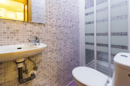 Paseo de Santa María de la Cabeza, Madrid, Community of Madrid 28045 - Foto 5